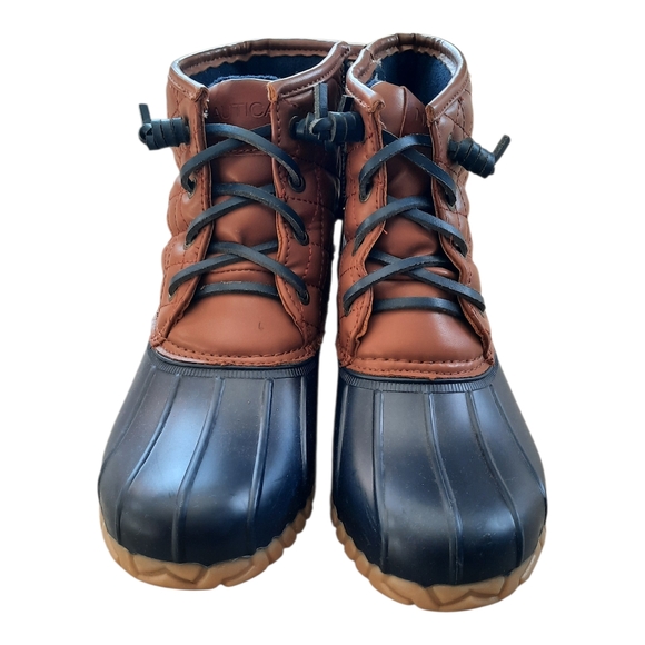 Nautica Quilted Brown and Black Winter Boots - Picture 3 of 4